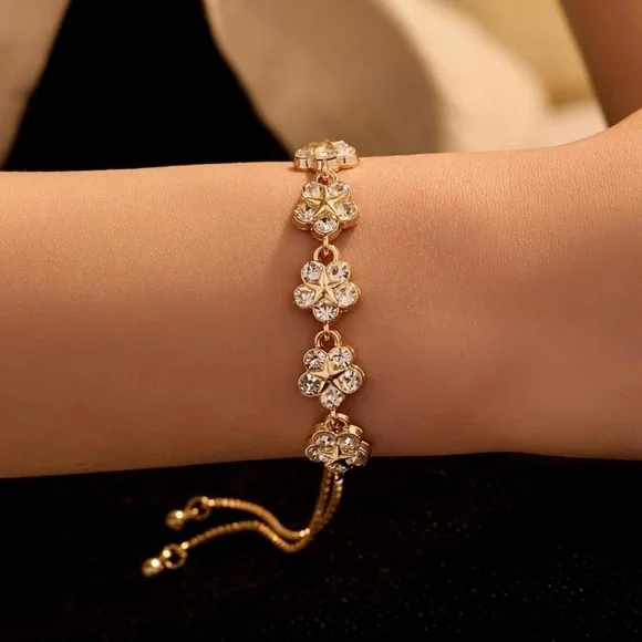 Gold Adjustable Floral Pearl Chain Bracelet with Sparkling Zirconia Stones NWT - Picture 2 of 5